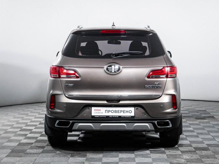 FAW Besturn X40 I Москва  - изображение 6