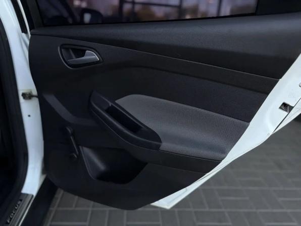 Ford Focus III с пробегом 2012 года, цена 700 000 рублей, 219611 км, седан, Автокод Объявления