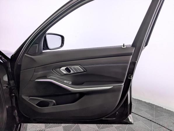 BMW 3 серии VII (G2x) с пробегом 2022 года, цена 3 795 000 рублей, 89732 км, седан, Автокод Объявления