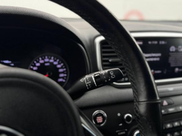 Kia Sportage IV Рестайлинг с пробегом 2022 года, цена 2 449 000 рублей, 104307 км, внедорожник, Автокод Объявления