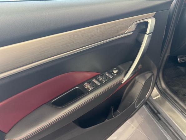 Geely Coolray I Рестайлинг с пробегом 2023 года, цена 1 995 000 рублей, 43000 км, внедорожник, Автокод Объявления