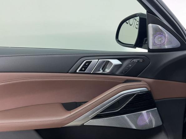 BMW X6 III (G06) Рестайлинг с пробегом 2024 года, цена 9 090 000 рублей, 36729 км, внедорожник, Автокод Объявления