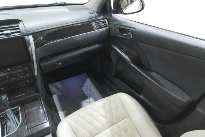 Toyota Camry VII (XV50) Рестайлинг 2 с пробегом 2017 года, цена 1 949 000 рублей, 128000 км, седан, Автокод Объявления