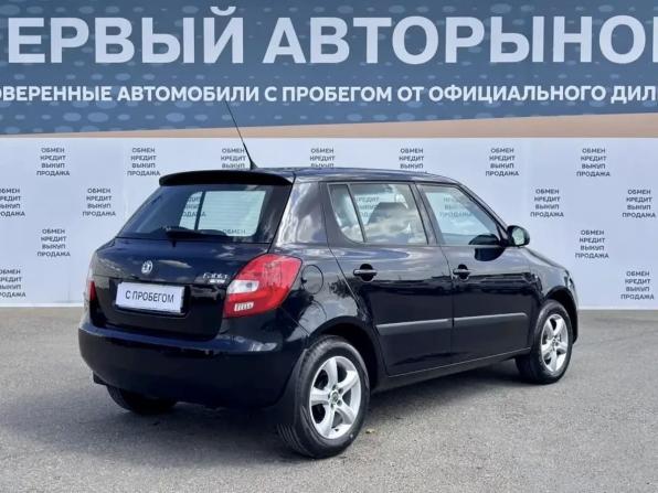 Skoda Fabia II Рестайлинг с пробегом 2011 года, цена 669 000 рублей, 204079 км, хэтчбек, Автокод Объявления