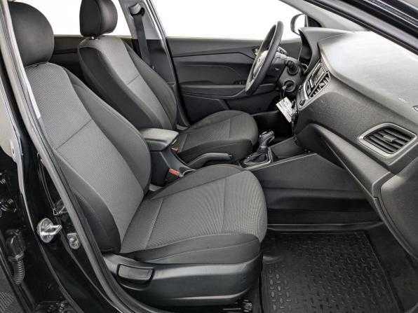 Hyundai Solaris II с пробегом 2018 года, цена 1 150 000 рублей, 189000 км, седан, Автокод Объявления