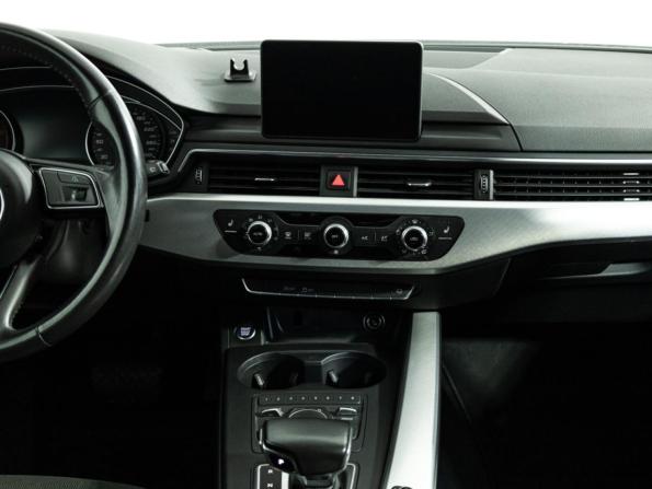 Audi A4 V (B9) с пробегом 2018 года, цена 2 050 000 рублей, 229252 км, универсал, Автокод Объявления