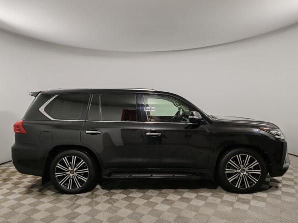 Lexus LX III Рестайлинг 2 с пробегом 2019 года, цена 6 999 000 рублей, 299995 км, внедорожник, Автокод Объявления