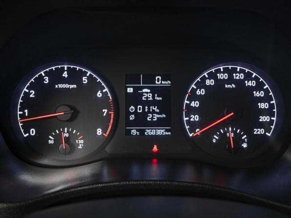 Hyundai Solaris II с пробегом 2018 года, цена 1 250 111 рублей, 268385 км, седан, Автокод Объявления