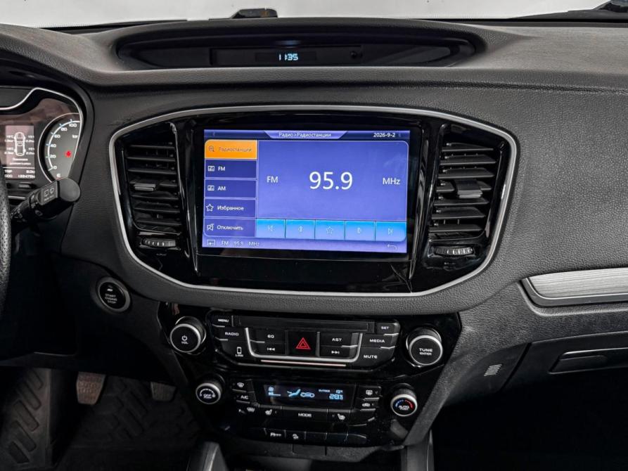 Geely Emgrand X7 I Рестайлинг 2 Санкт-Петербург  - изображение 17