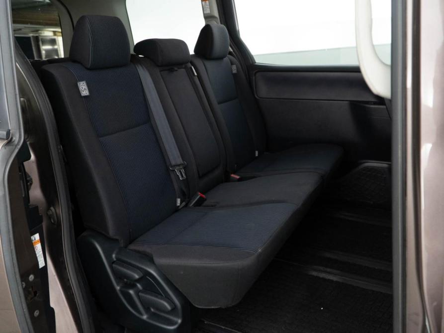 Toyota Noah III (R80) Москва  - изображение 10