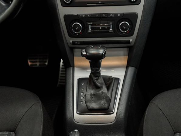Skoda Octavia II (A5) Рестайлинг с пробегом 2012 года, цена 781 000 рублей, 202124 км, лифтбек, Автокод Объявления