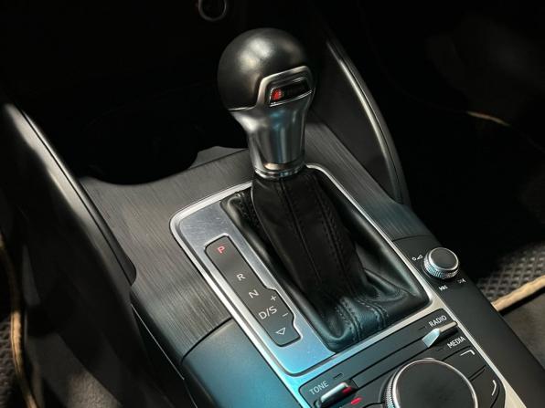 Audi A3 III (8V) с пробегом 2013 года, цена 1 170 000 рублей, 223079 км, хэтчбек, Автокод Объявления