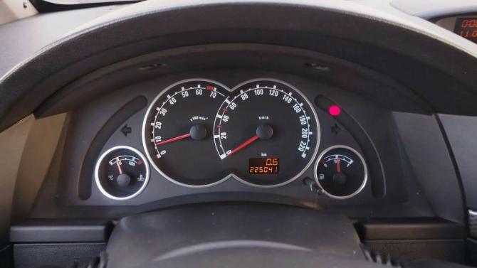 Opel Meriva A Рестайлинг с пробегом 2008 года, цена 380 000 рублей, 225000 км, минивэн, Автокод Объявления