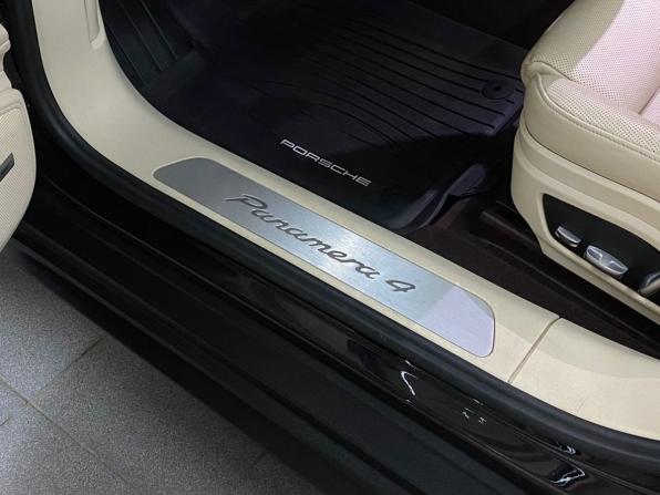 Porsche Panamera II с пробегом 2018 года, цена 6 400 000 рублей, 76068 км, лифтбек, Автокод Объявления