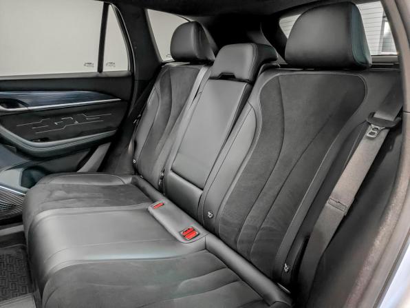Geely Monjaro I с пробегом 2024 года, цена 3 330 000 рублей, 35599 км, внедорожник, Автокод Объявления