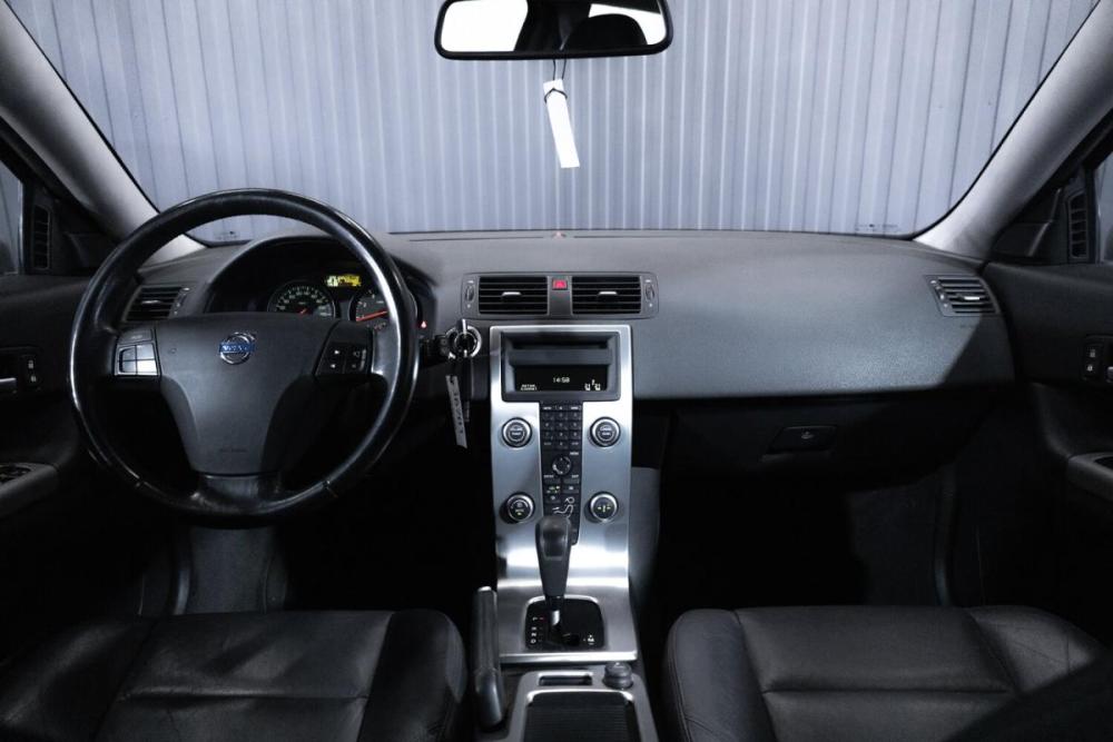 Volvo C30 I Тюмень  - изображение 16