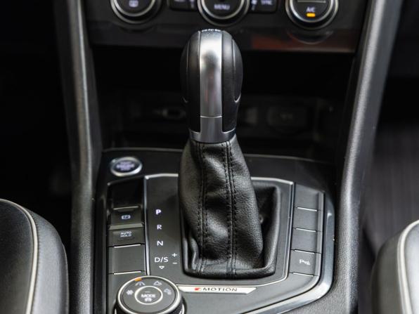 Volkswagen Tiguan II с пробегом 2018 года, цена 2 798 000 рублей, 116383 км, внедорожник, Автокод Объявления