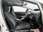 Toyota Prius III Рестайлинг (XW30) Красноярск  - изображение 28