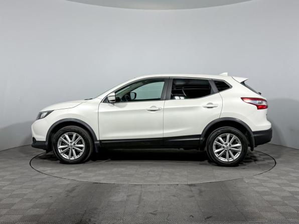 Nissan Qashqai II с пробегом 2017 года, цена 1 415 000 рублей, 175000 км, внедорожник, Автокод Объявления