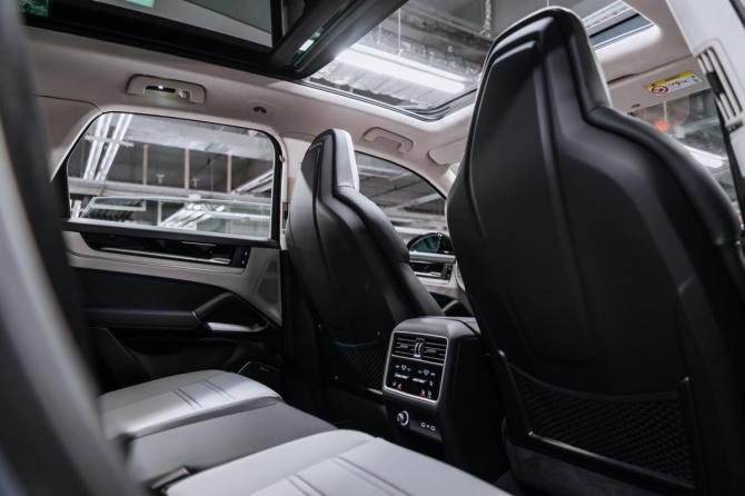 Новый Porsche Cayenne III Рестайлинг 2026 года, цена 18 600 000 рублей, внедорожник, Автокод Объявления