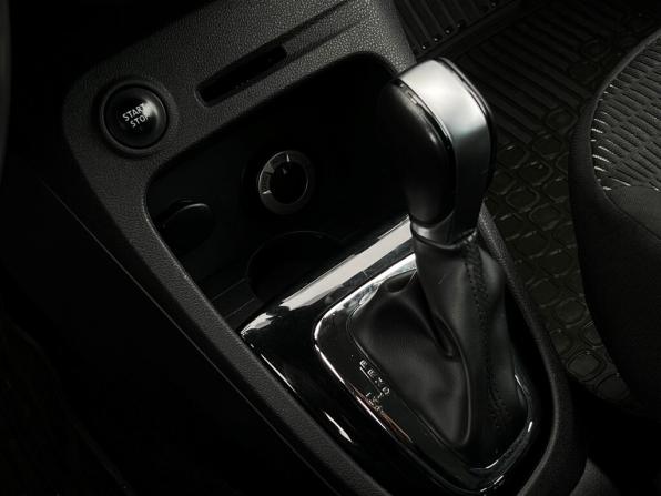 Renault Kaptur I с пробегом 2017 года, цена 1 495 900 рублей, 100042 км, внедорожник, Автокод Объявления