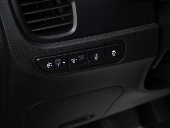 Kia Rio IV с пробегом 2018 года, цена 1 437 077 рублей, 87065 км, седан, Автокод Объявления