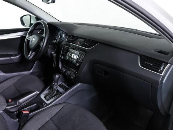 Skoda Octavia III (A7) с пробегом 2015 года, цена 1 165 000 рублей, 278559 км, лифтбек, Автокод Объявления