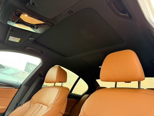 BMW 5 серии VII (G30/G31/G38) Рестайлинг с пробегом 2021 года, цена 4 800 000 рублей, 45496 км, седан, Автокод Объявления