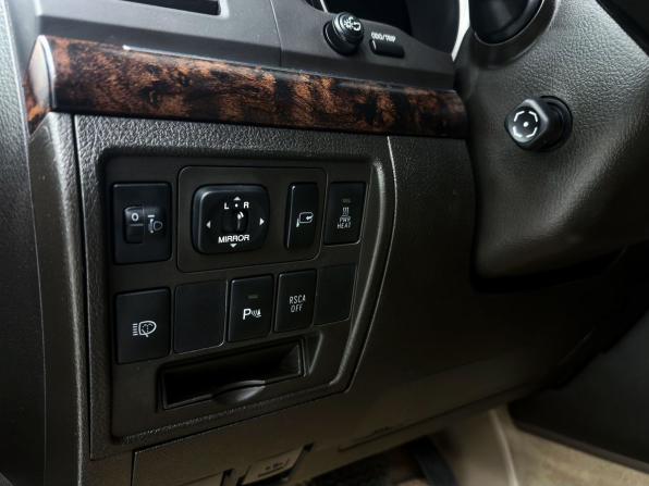 Toyota Land Cruiser 200 Series с пробегом 2008 года, цена 2 999 000 рублей, 204000 км, внедорожник, Автокод Объявления