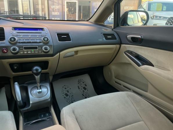 Honda Civic VIII Рестайлинг с пробегом 2008 года, цена 600 000 рублей, 354983 км, седан, Автокод Объявления