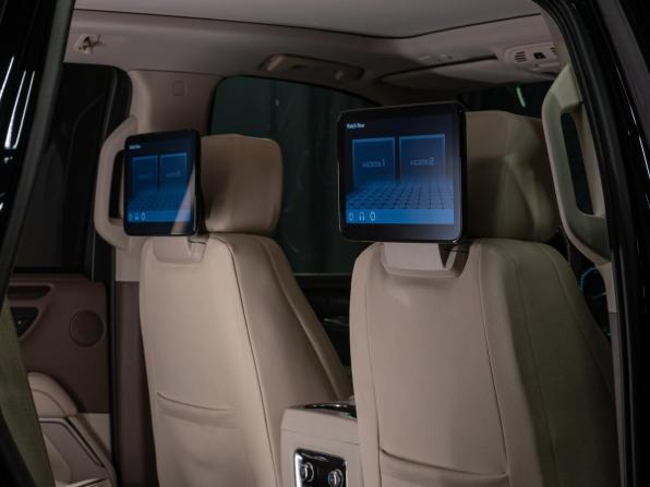 GMC Yukon V с пробегом 2023 года, цена 9 650 000 рублей, 76134 км, внедорожник, Автокод Объявления