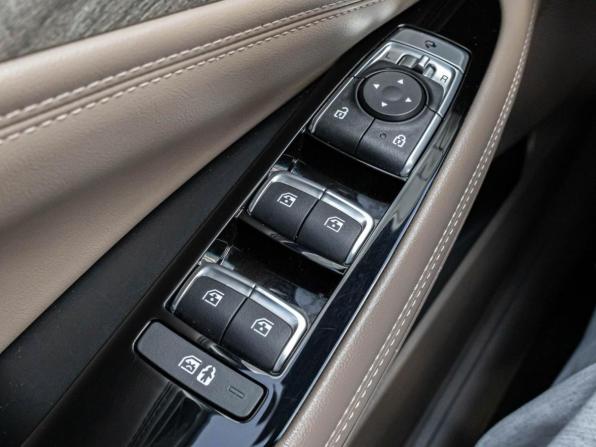 Kia K8 I с пробегом 2021 года, цена 3 580 000 рублей, 41317 км, седан, Автокод Объявления