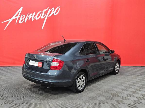 Skoda Rapid I с пробегом 2016 года, цена 899 000 рублей, 211089 км, лифтбек, Автокод Объявления