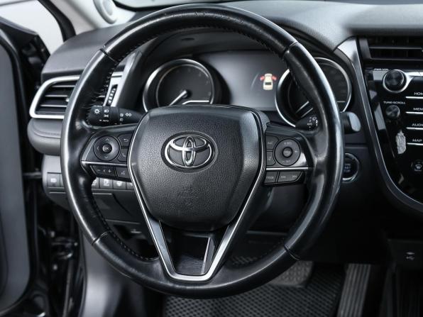 Toyota Camry VIII (XV70) с пробегом 2020 года, цена 2 998 000 рублей, 117500 км, седан, Автокод Объявления