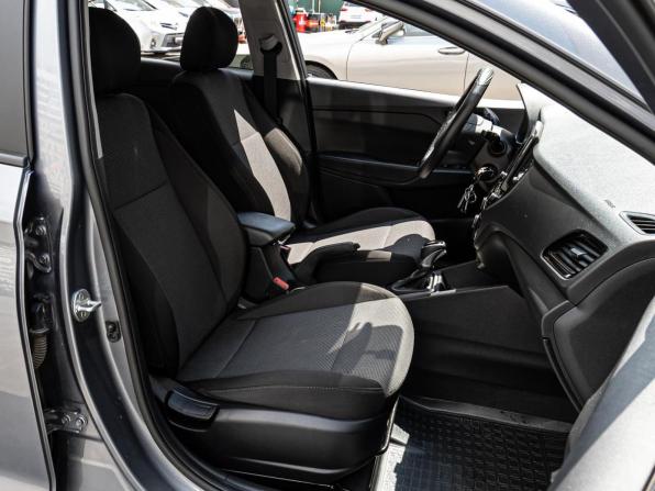Hyundai Solaris II Рестайлинг с пробегом 2020 года, цена 1 540 000 рублей, 121605 км, седан, Автокод Объявления