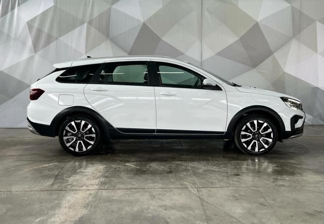 Lada (ВАЗ) Vesta I Рестайлинг (NG) с пробегом 2024 года, цена 1 550 000 рублей, 12335 км, универсал, Автокод Объявления