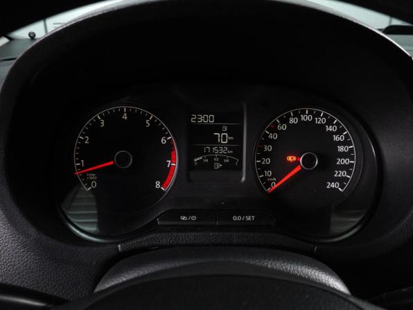 Volkswagen Polo V Рестайлинг с пробегом 2018 года, цена 1 189 000 рублей, 171532 км, седан, Автокод Объявления