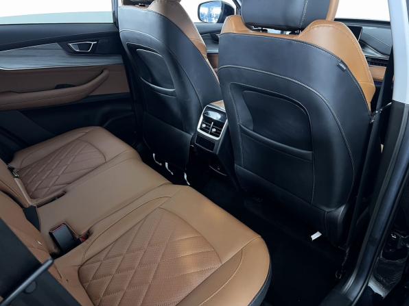 Chery Tiggo 8 Pro Max I с пробегом 2023 года, цена 2 270 000 рублей, 51000 км, внедорожник, Автокод Объявления