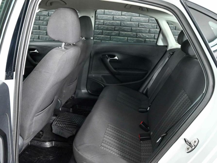 Volkswagen Polo V Рестайлинг Екатеринбург  - изображение 10