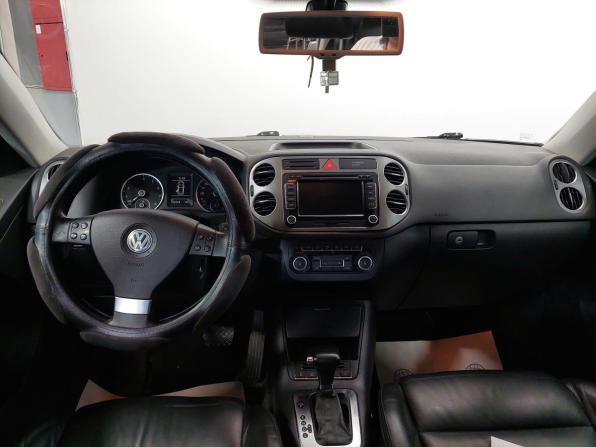 Volkswagen Tiguan I с пробегом 2010 года, цена 1 100 000 рублей, 155319 км, внедорожник, Автокод Объявления