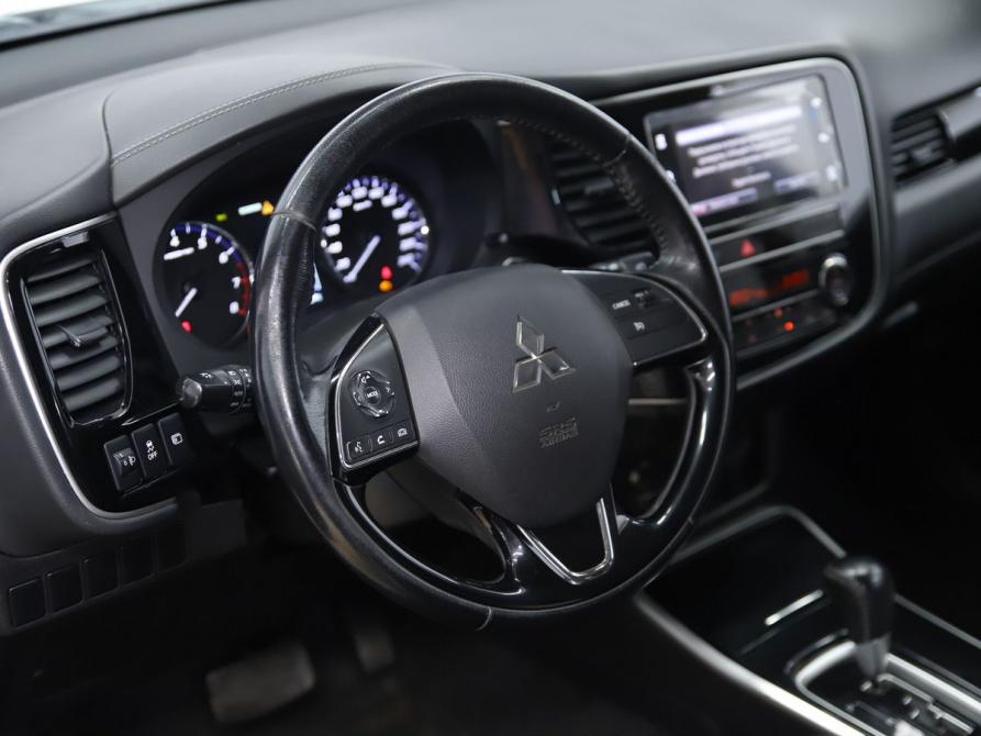 Mitsubishi Outlander III Рестайлинг 3 Уфа  - изображение 13