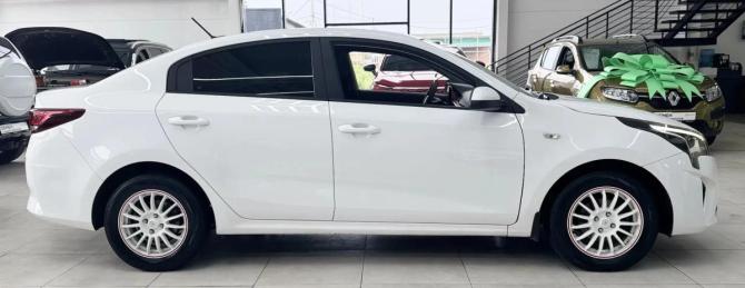 Kia Rio IV Рестайлинг с пробегом 2021 года, цена 1 749 000 рублей, 79900 км, седан, Автокод Объявления
