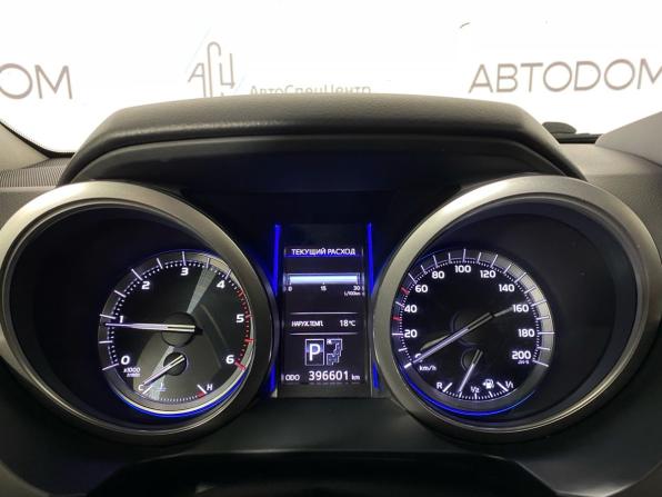 Toyota Land Cruiser Prado 150 Series Рестайлинг 1 с пробегом 2015 года, цена 2 749 000 рублей, 396599 км, внедорожник, Автокод Объявления