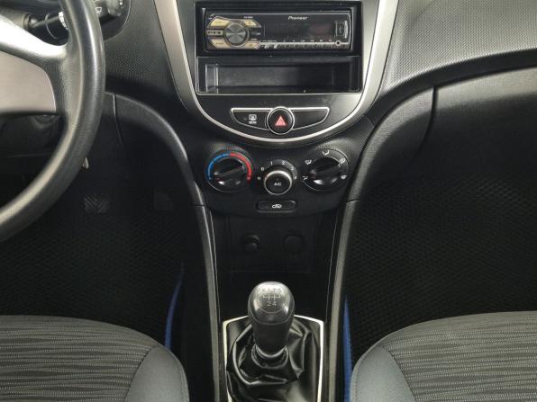 Hyundai Solaris I Рестайлинг с пробегом 2014 года, цена 869 000 рублей, 171494 км, седан, Автокод Объявления