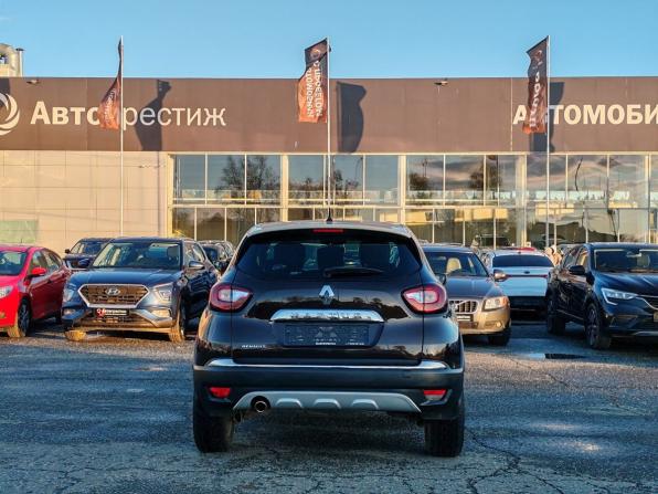 Renault Kaptur I с пробегом 2018 года, цена 1 409 000 рублей, 70000 км, внедорожник, Автокод Объявления