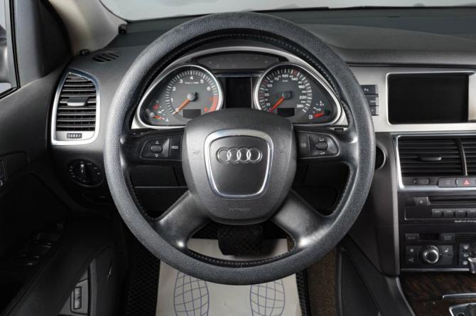 Audi Q7 I (4L) с пробегом 2007 года, цена 1 119 000 рублей, 223349 км, внедорожник, Автокод Объявления