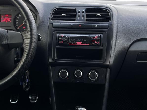 Volkswagen Polo V с пробегом 2011 года, цена 630 000 рублей, 169167 км, седан, Автокод Объявления