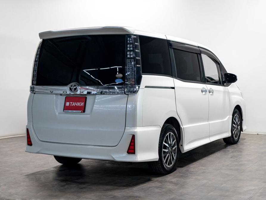 Toyota Voxy III (R80) Чита  - изображение 3