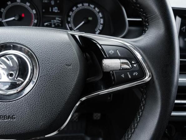 Skoda Rapid II с пробегом 2021 года, цена 1 209 000 рублей, 147944 км, лифтбек, Автокод Объявления
