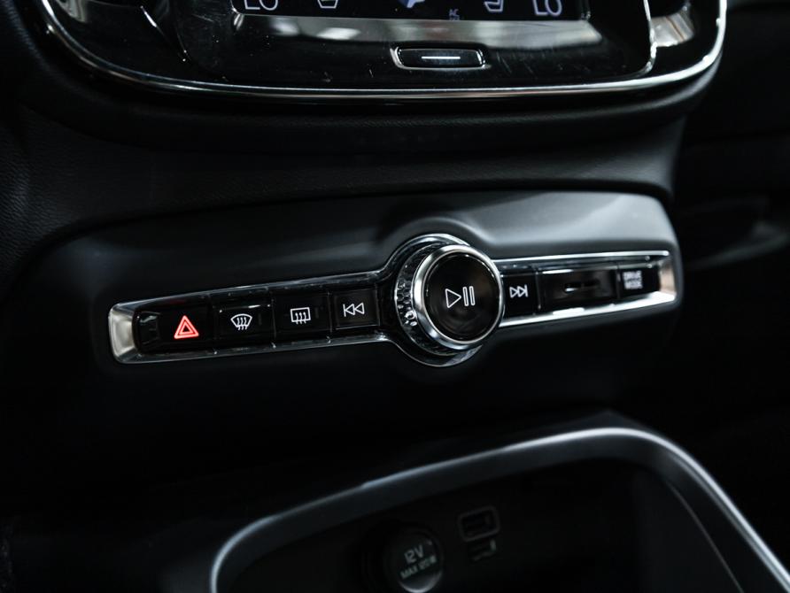 Volvo XC40 I Санкт-Петербург  - изображение 19